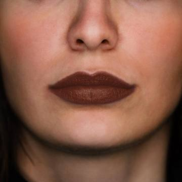 MATTE INTENSE LIPSTICK - BROWN MKLIP21